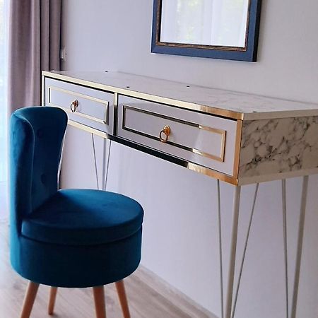 Eral Apartment Mamaia Kültér fotó