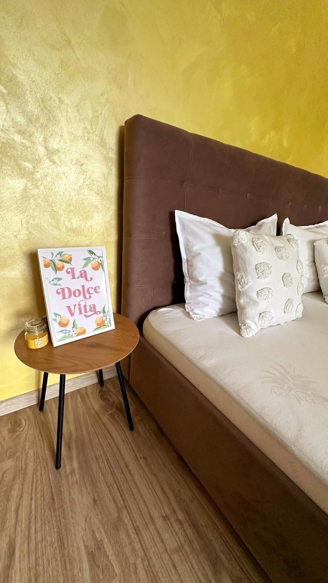 Eral Apartment Mamaia Kültér fotó